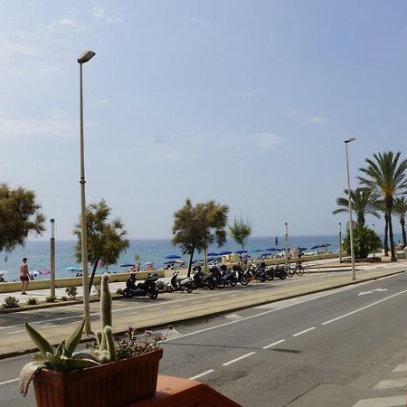 Blanes Beach Apartment Luaran gambar